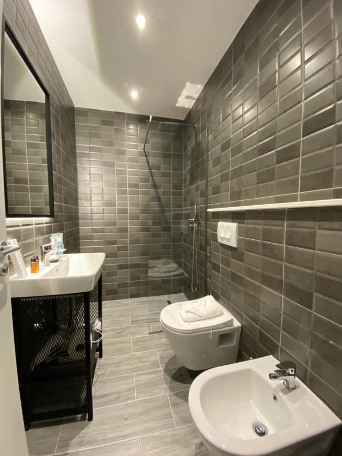 Peaky Hotel Дуррес Экстерьер фото