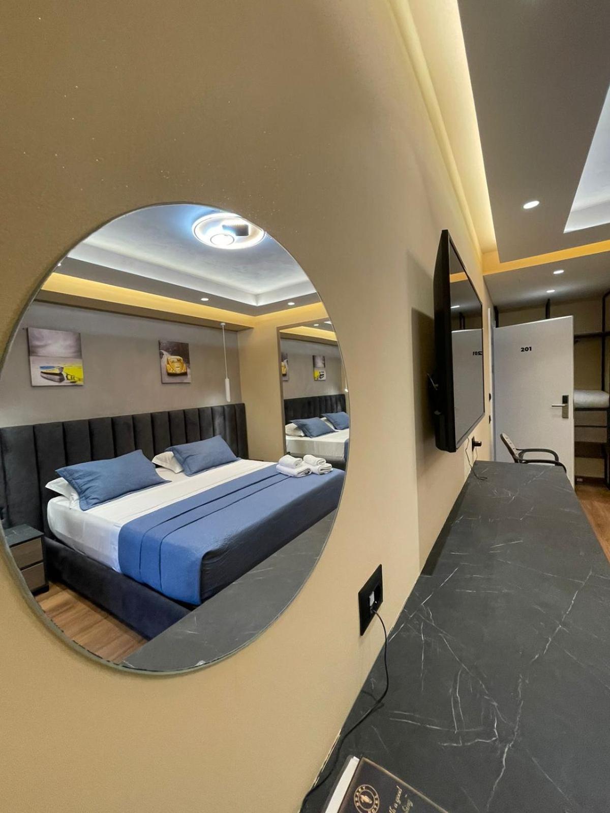 Peaky Hotel Дуррес Экстерьер фото
