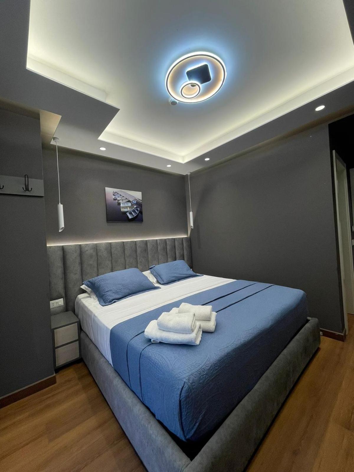 Peaky Hotel Дуррес Экстерьер фото